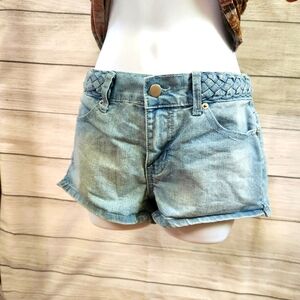 Forever 21 jean Shorts size 27
